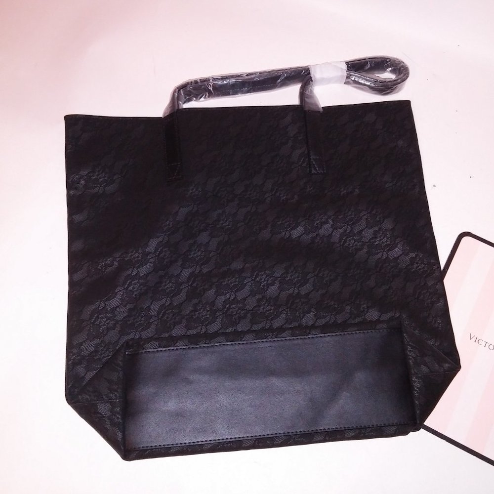 Victoria Secret Tote Bag - Picture 7 of 7